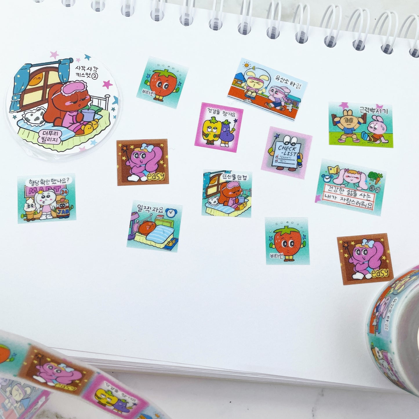 Thepuri Village Everyday Kiss cut glitter sticker roll w188