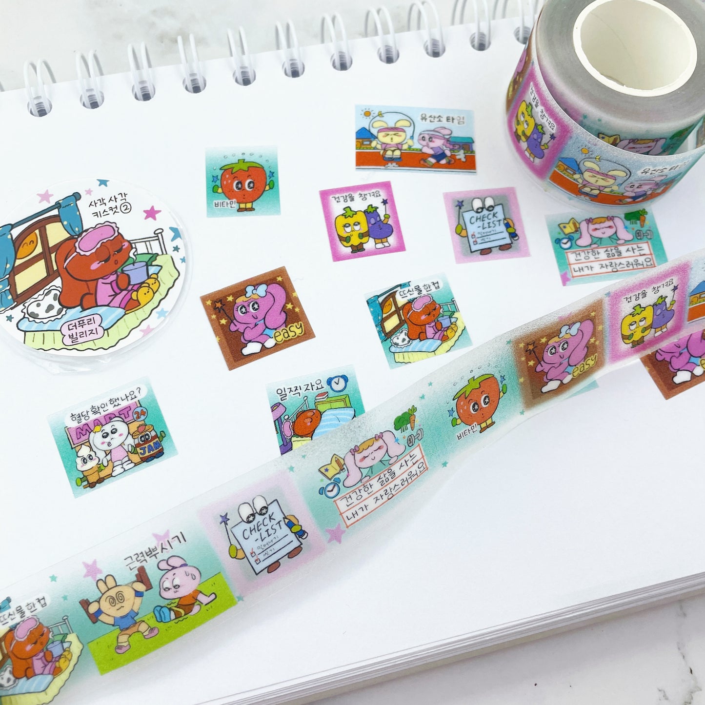 Thepuri Village Everyday Kiss cut glitter sticker roll w188