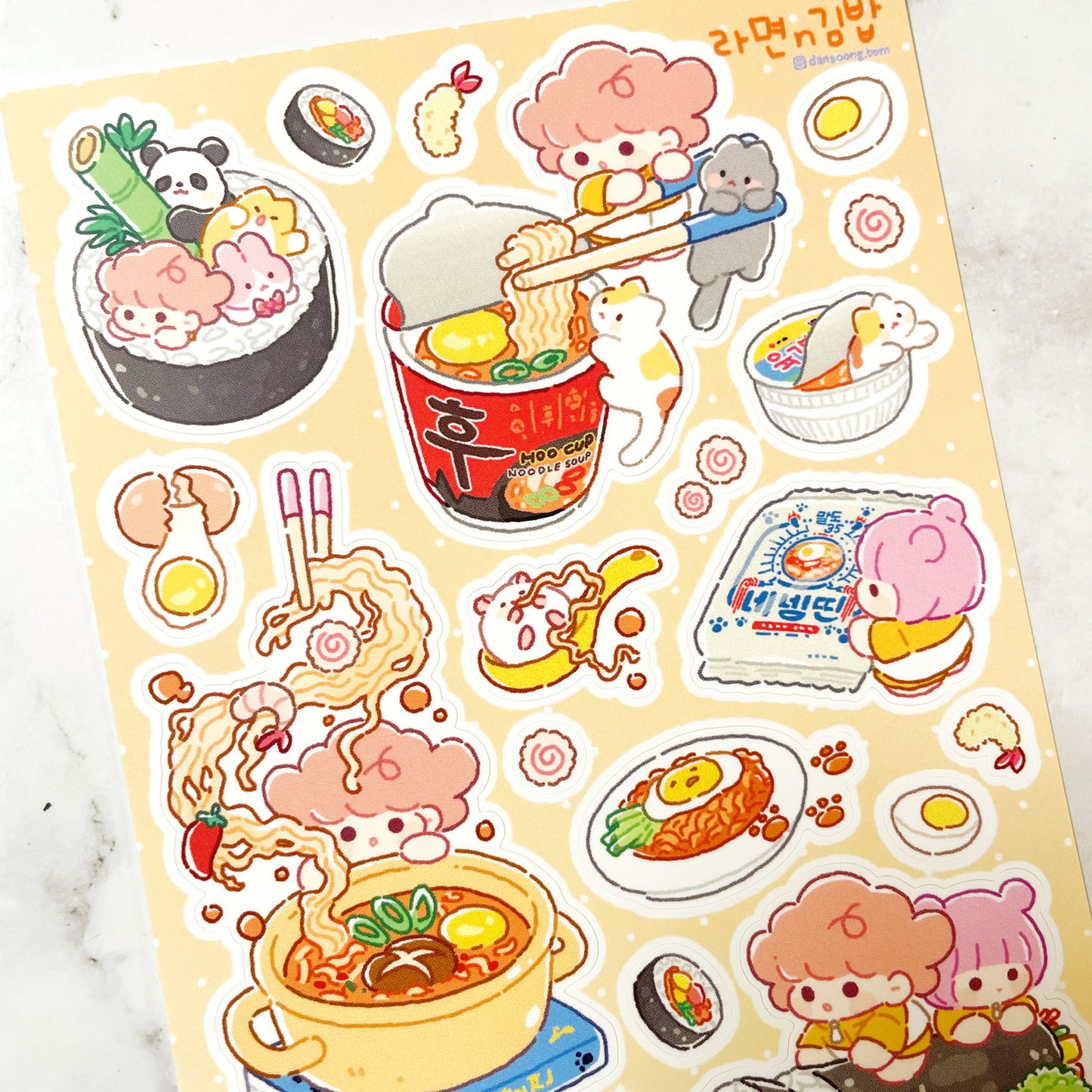 Danpoong.bom ramen and gimbab sticker b528