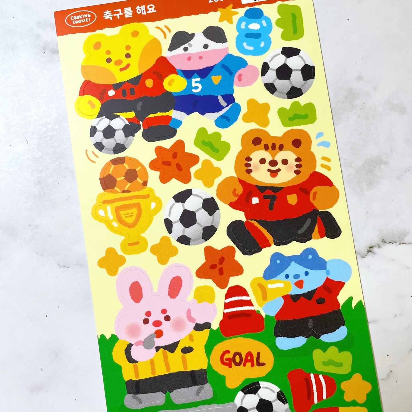 Cooking Cookie Soccer sticker b126