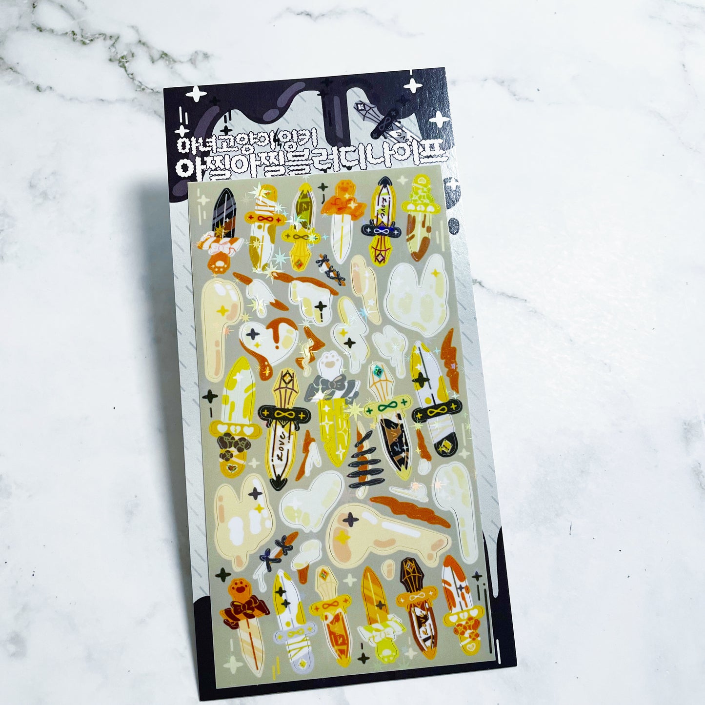 Sulgi Sulgi Yellow Daggers sticker A952