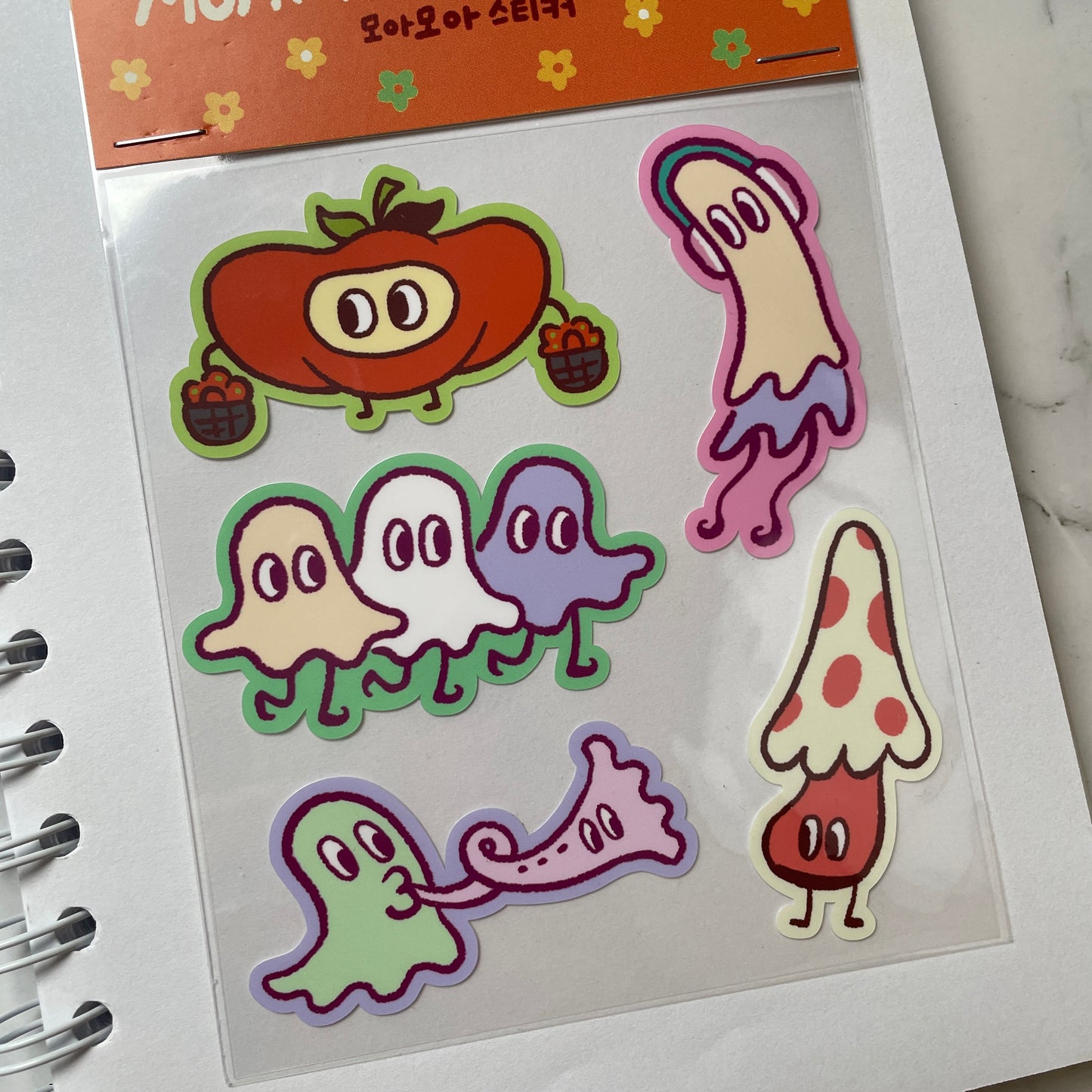Nighty Night Ghost sticker B607